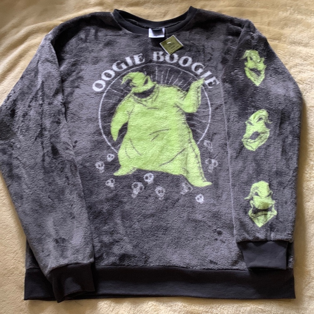Disney shirt